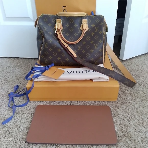 Louis Vuitton Speedy 30 - with Accessories! - Picture 1 of 15